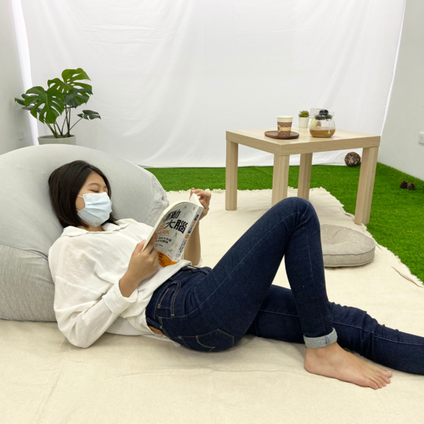 你可以在空間以你舒服的姿勢，做任何你喜歡的事